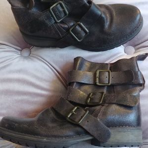 Super cute size 6.5 Steven Madden Boots